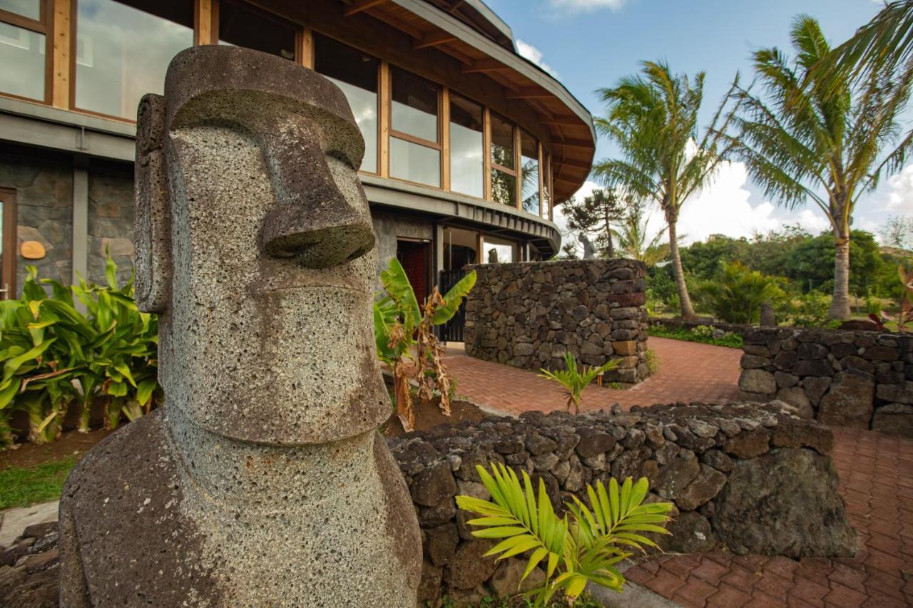 Hotel Ohana Hanga Roa Buitenkant foto