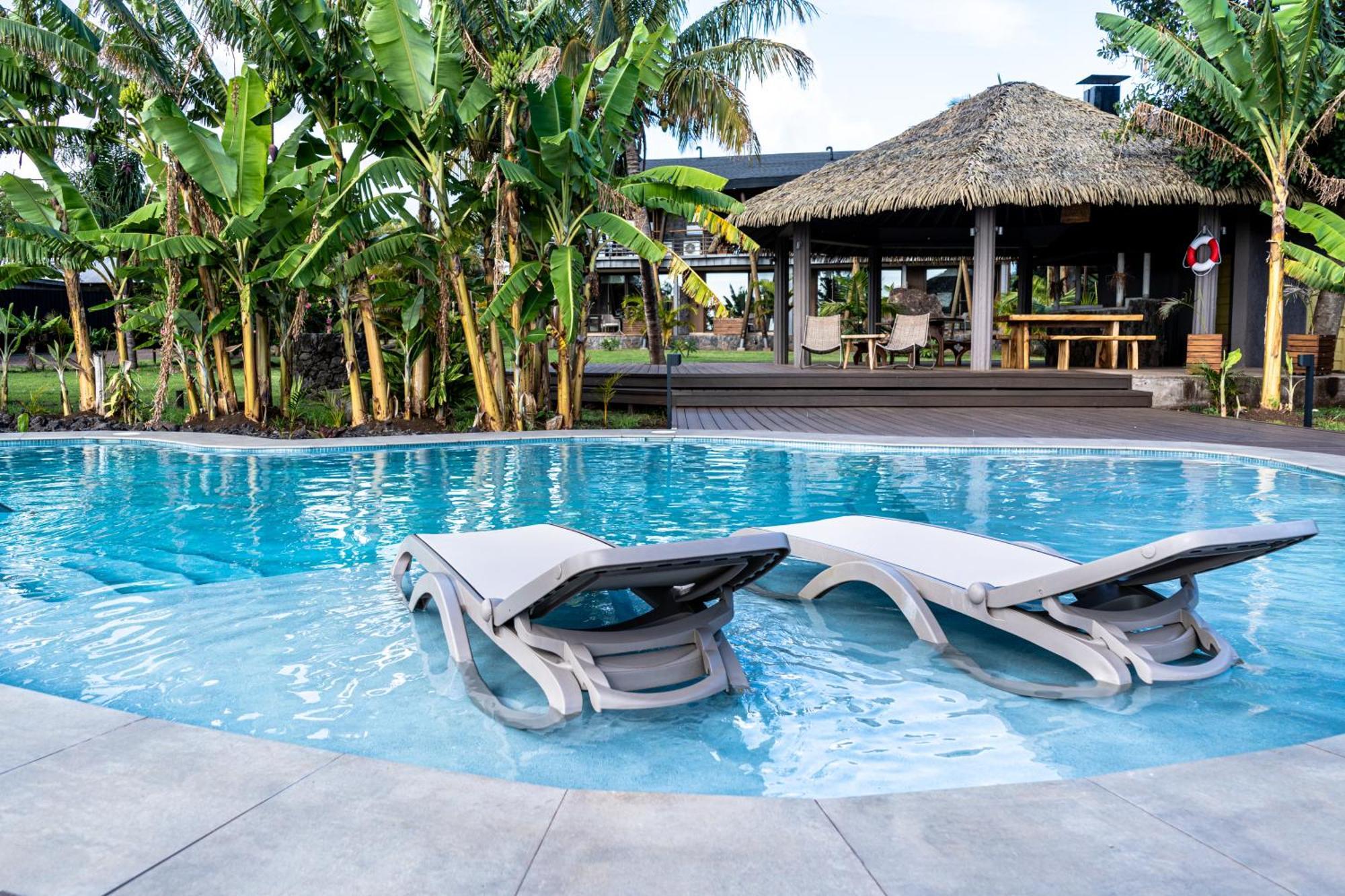 Hotel Ohana Hanga Roa Buitenkant foto